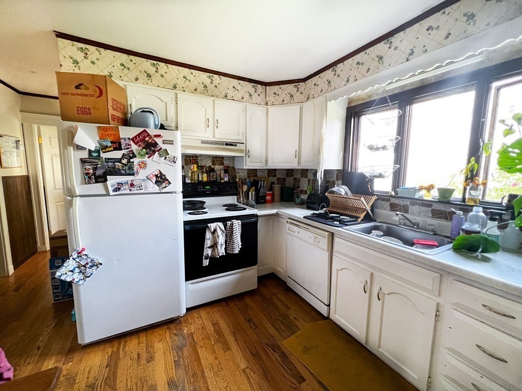 3 Goldsmith Avenue # 3