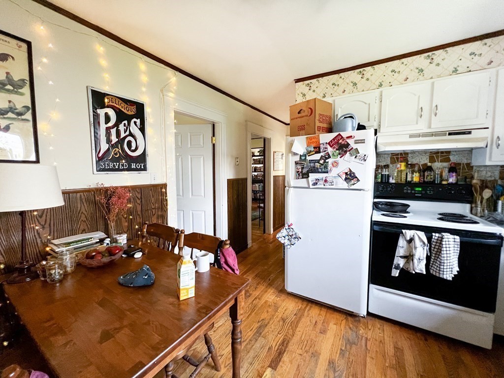 3 Goldsmith Avenue # 3