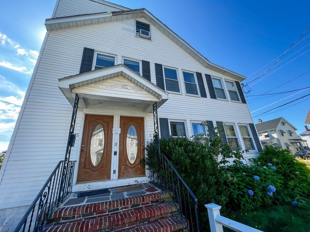 3 Goldsmith Avenue # 3