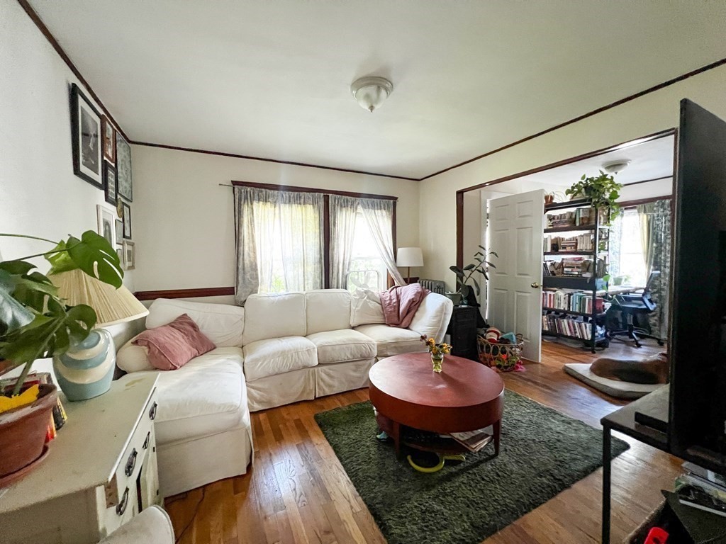 3 Goldsmith Avenue # 3