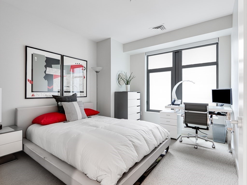 375 Canal Street # 601