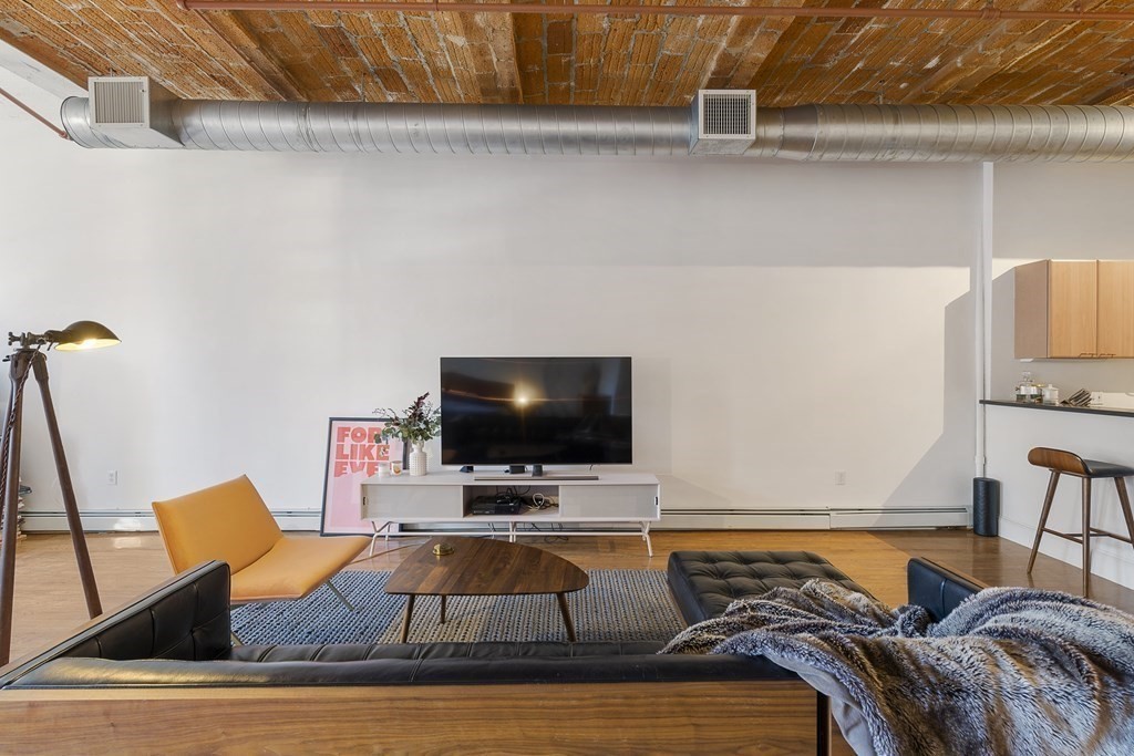 717 Atlantic Ave. # 3A