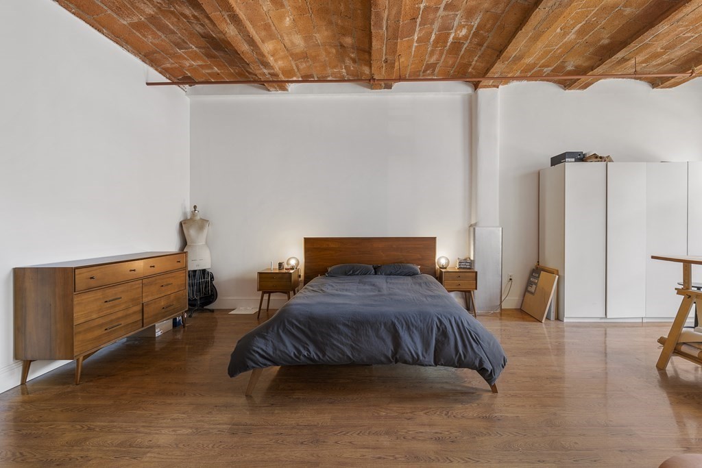 717 Atlantic Ave. # 3A