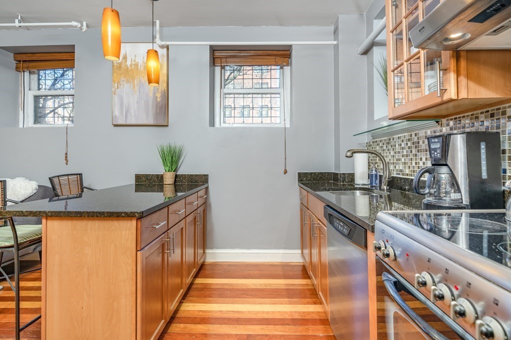 330 Dartmouth Street # B1