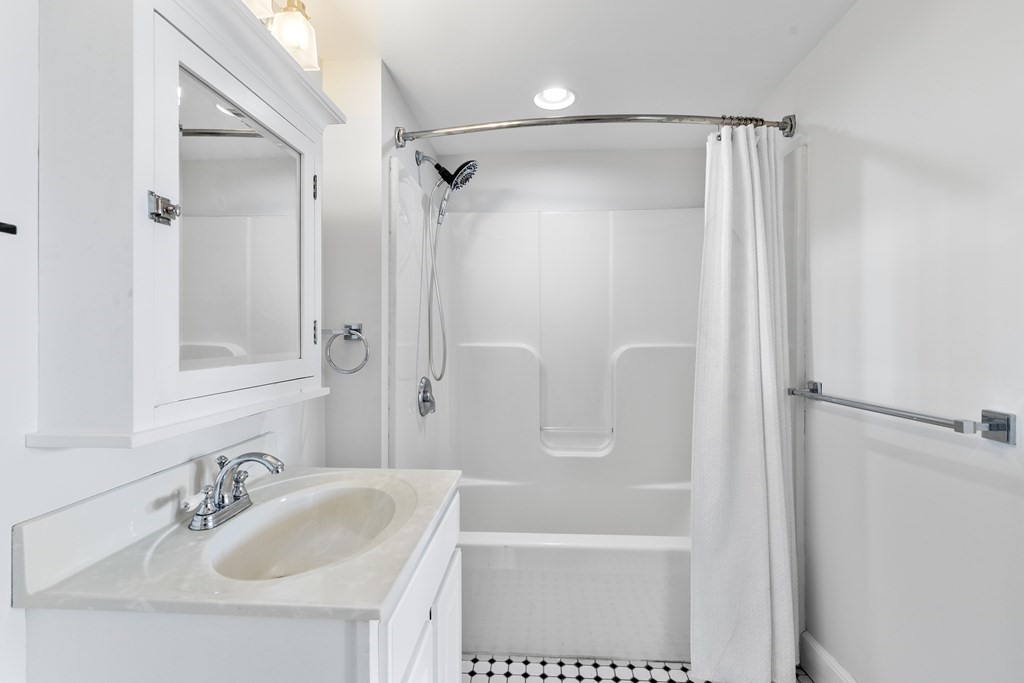 881 East First Street # 302