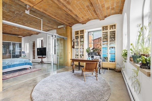 717 Atlantic Ave # 7B