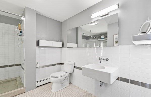 717 Atlantic Ave # 7B