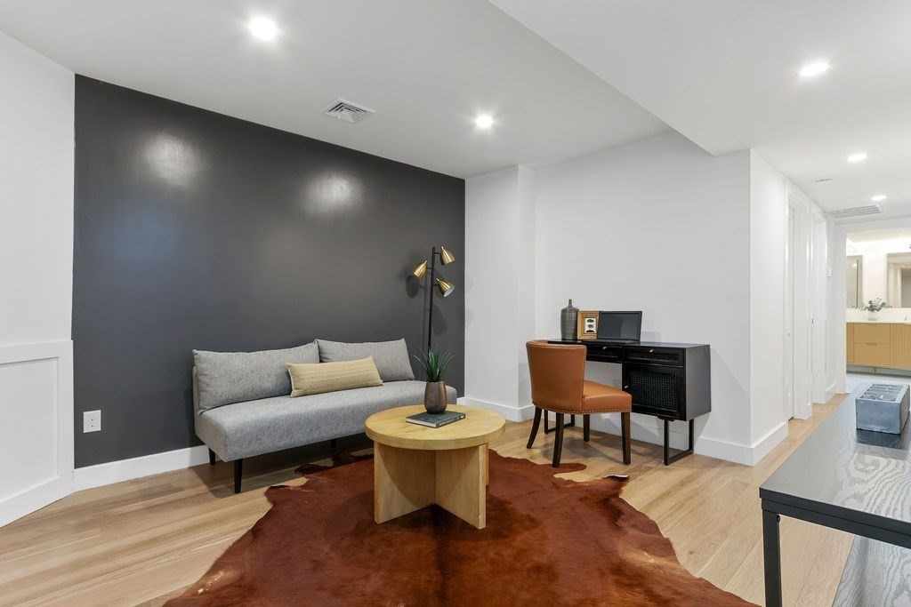 63 Putnam Street # 1