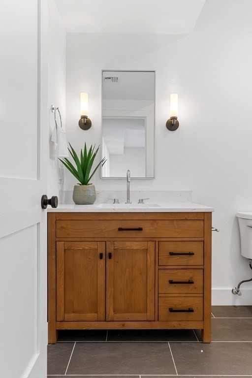 63 Putnam Street # 2