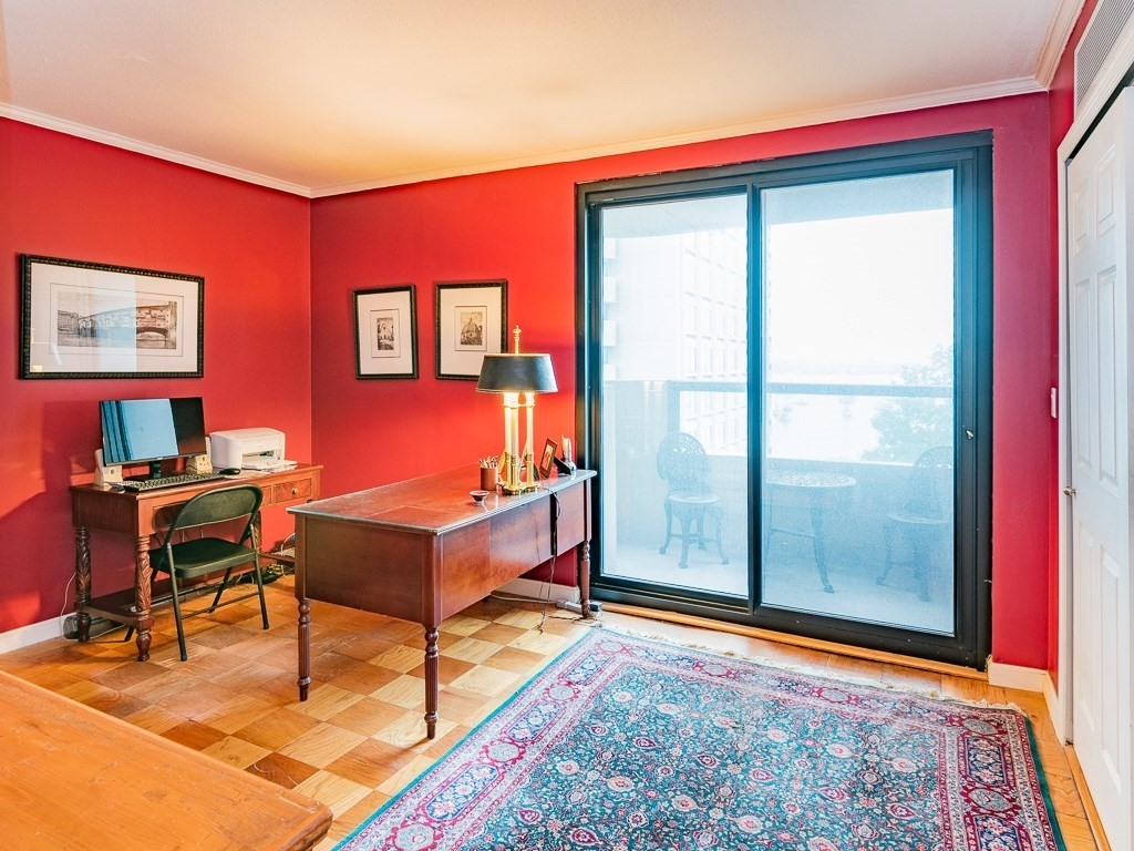 65 East India Row # 5C