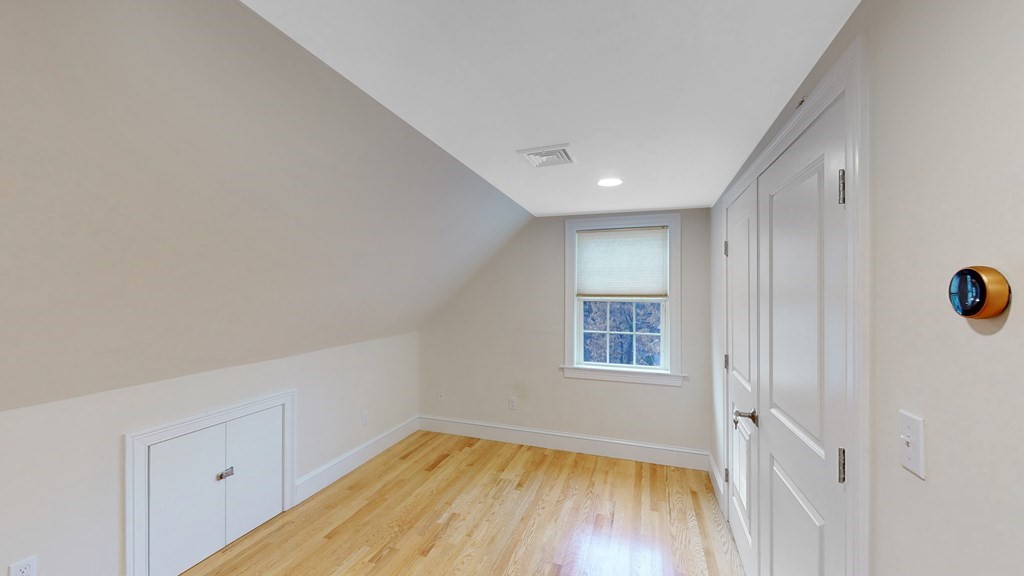 25 Hearn St. Unit: TH