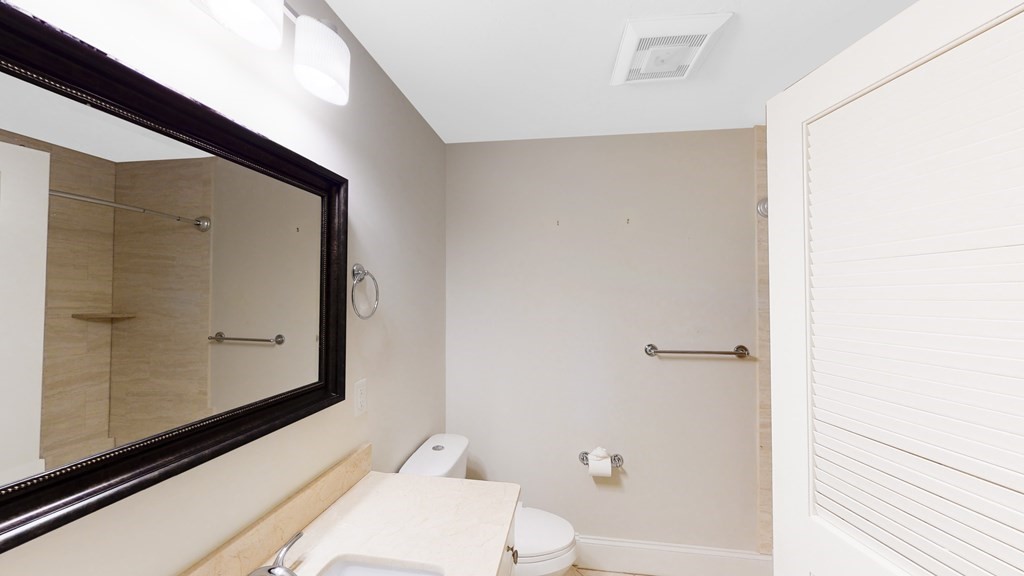 25 Hearn St. Unit: TH