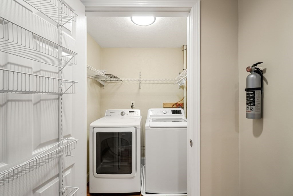 124 Paul Revere Rd # 2