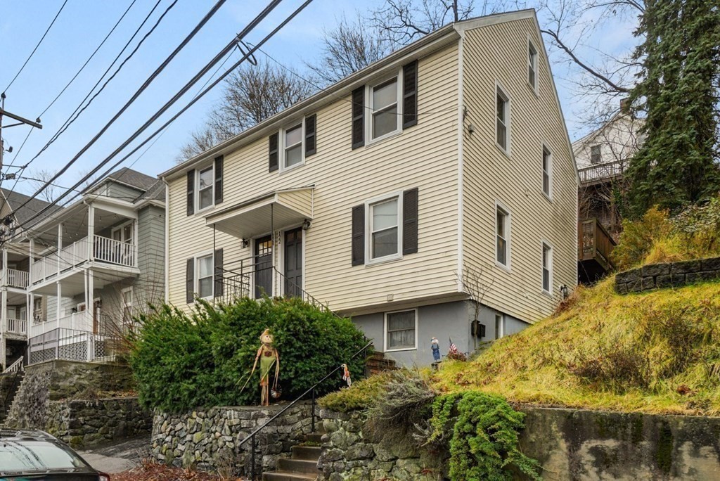 124 Paul Revere Rd # 2