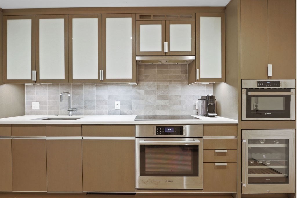 100 Lovejoy Wharf # 5Q