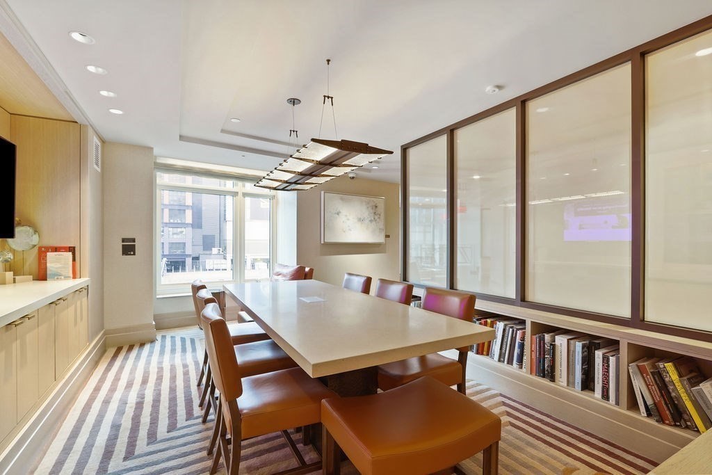 100 Lovejoy Wharf # 5Q