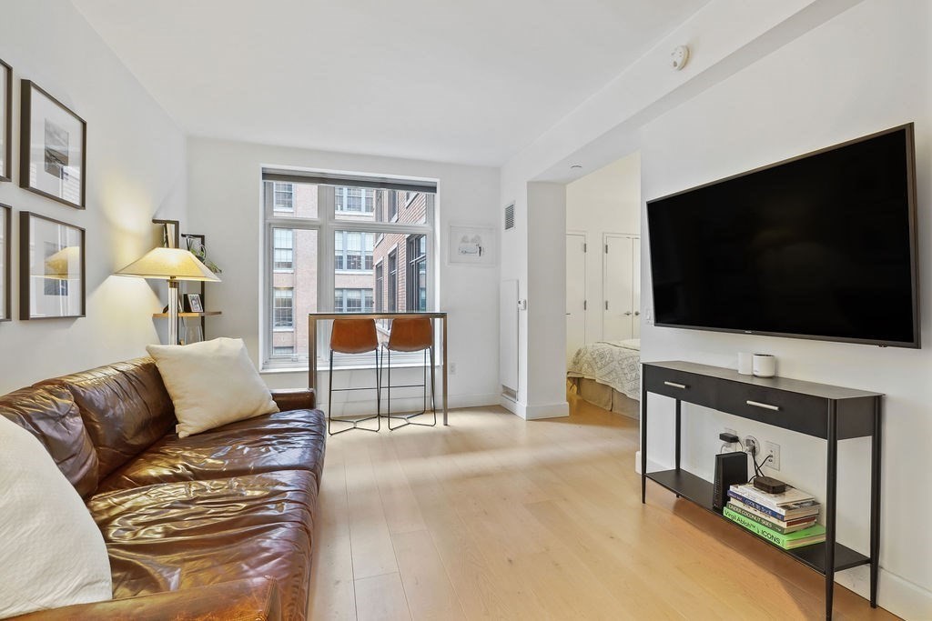 100 Lovejoy Wharf # 5Q