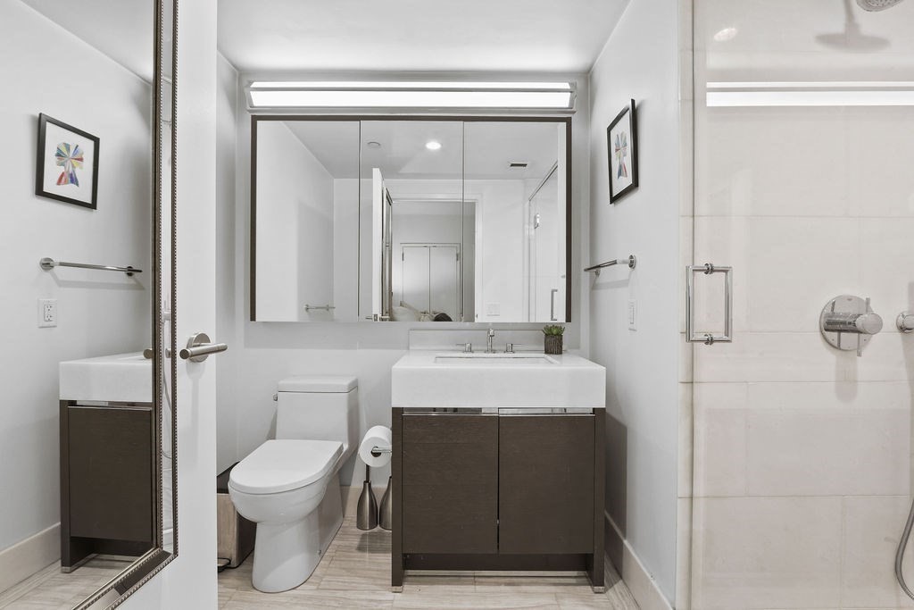 100 Lovejoy Wharf # 5Q