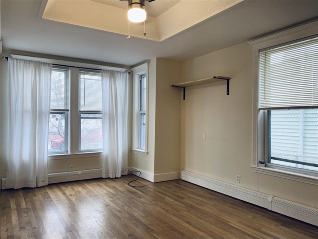 234 Pearl Street Apt 1