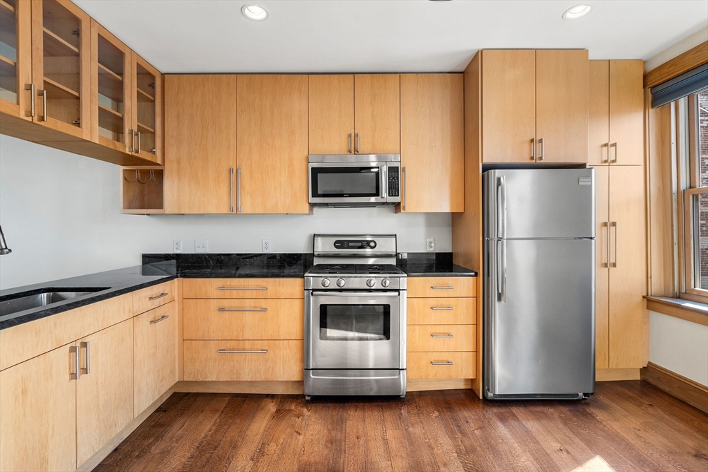 24 Sheafe Street # 4