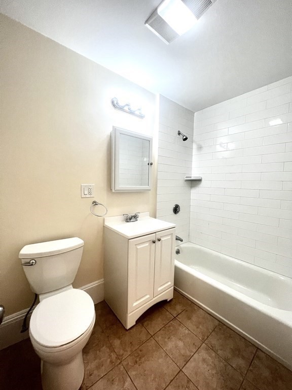 102 Trowbridge Street # 2L