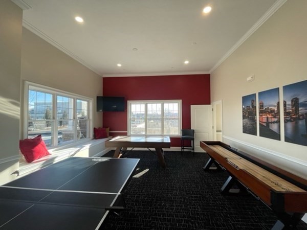 320 Middlesex Ave # A102