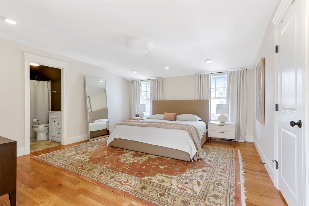 32 Neponset Ave. # 32