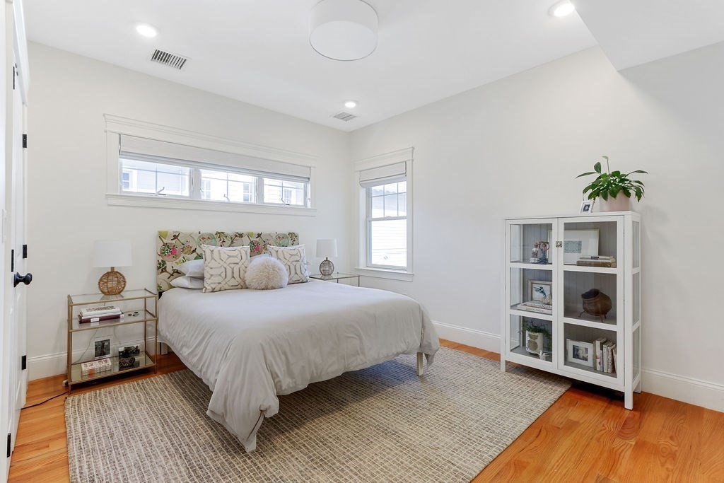 32 Neponset Ave. # 32