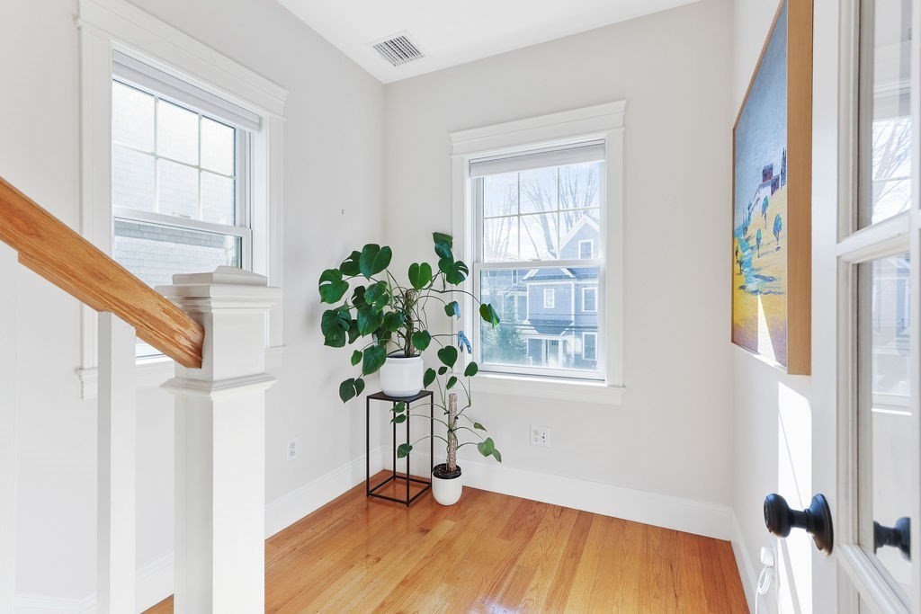 32 Neponset Ave. # 32