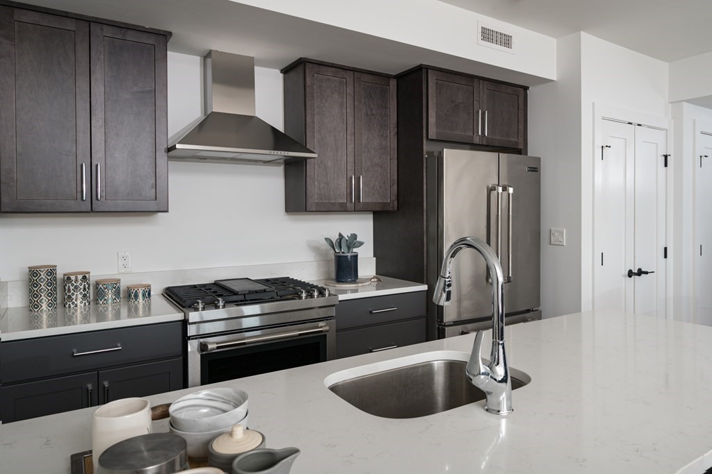 26 Hichborn Street # 4