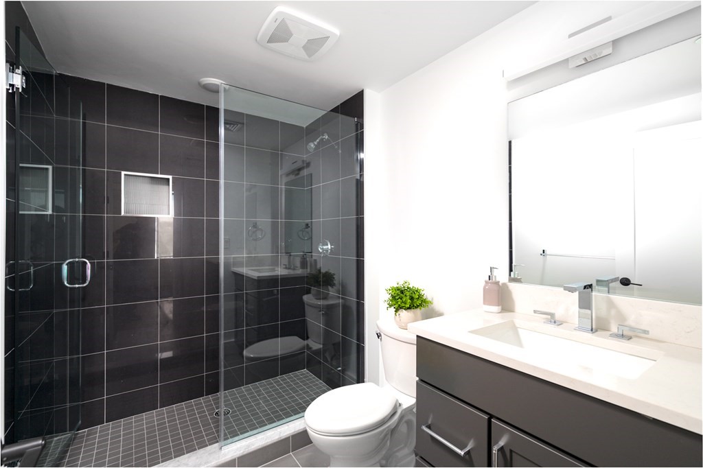 26 Hichborn Street # 4