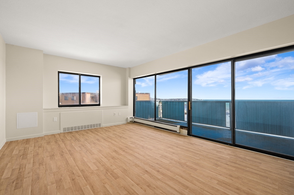 300 Lynn Shore Drive Unit: 812