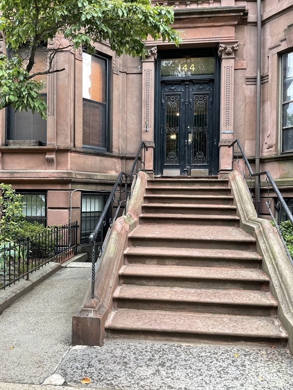 144 Commonwealth # 9