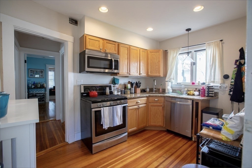 88 Brush Hill Rd # 1