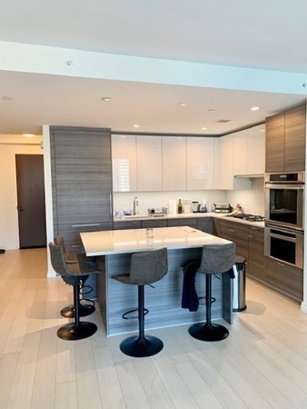 1 Franklin St # 2807