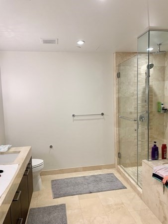 1 Franklin St # 2807