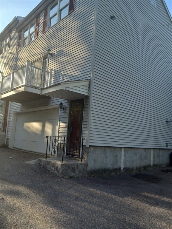 20 Rockview Road # 3