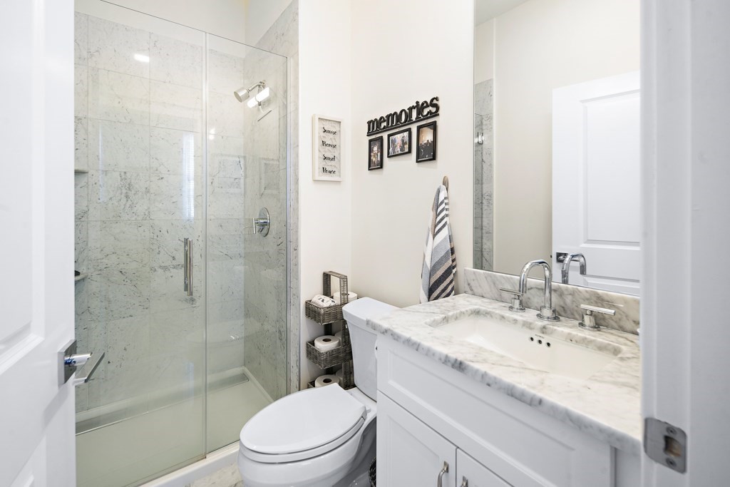 380 Bunker Hill St # 213