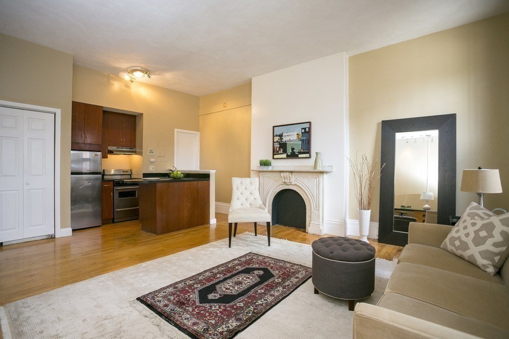 703 Massachusetts Ave # 16