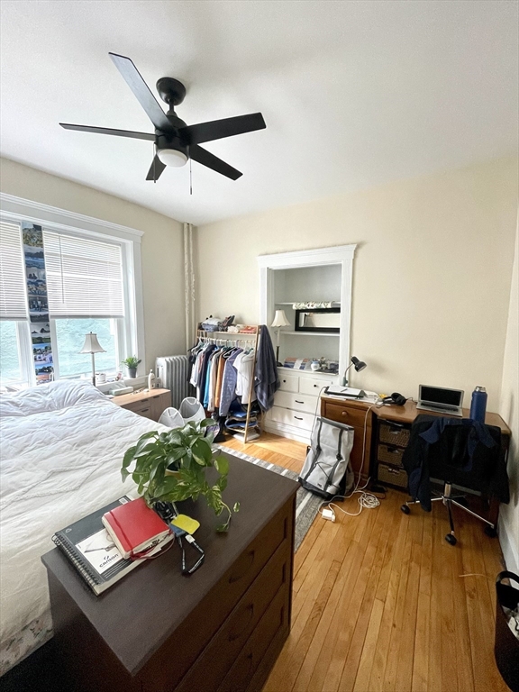 102 Trowbridge St # 1R