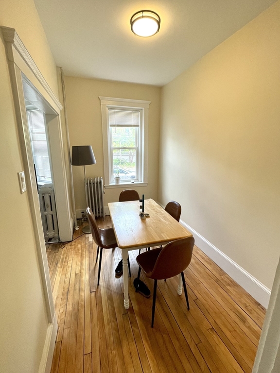 102 Trowbridge St # 1R