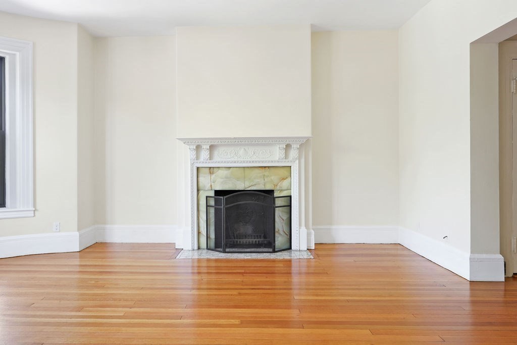 382 Commonwealth Ave. # 24