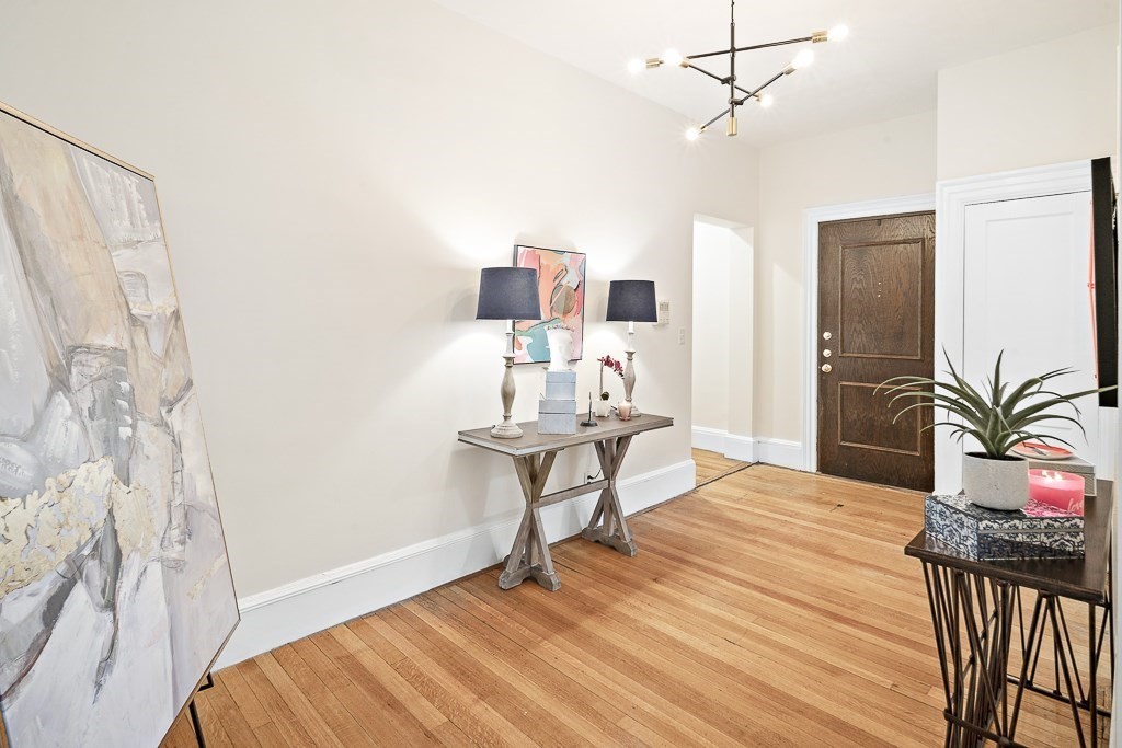 382 Commonwealth Ave. # 24