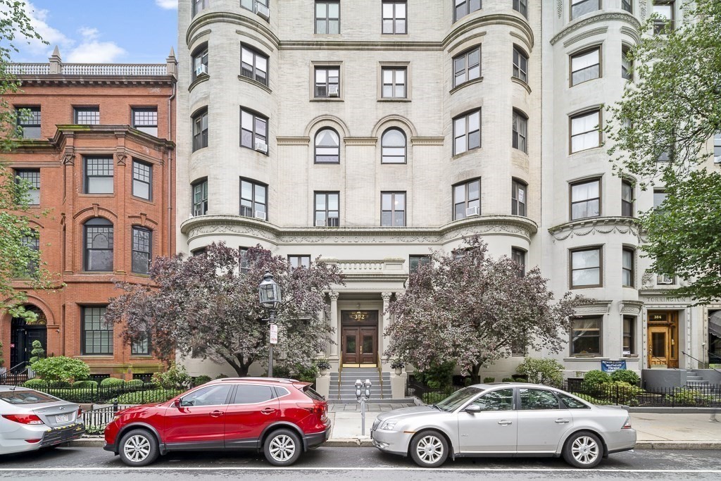 382 Commonwealth Ave. # 24