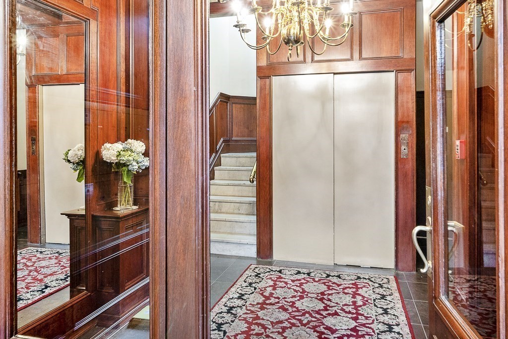 382 Commonwealth Ave. # 24