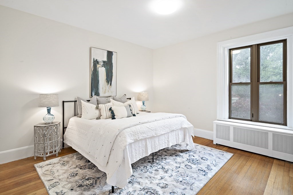 382 Commonwealth Ave. # 24