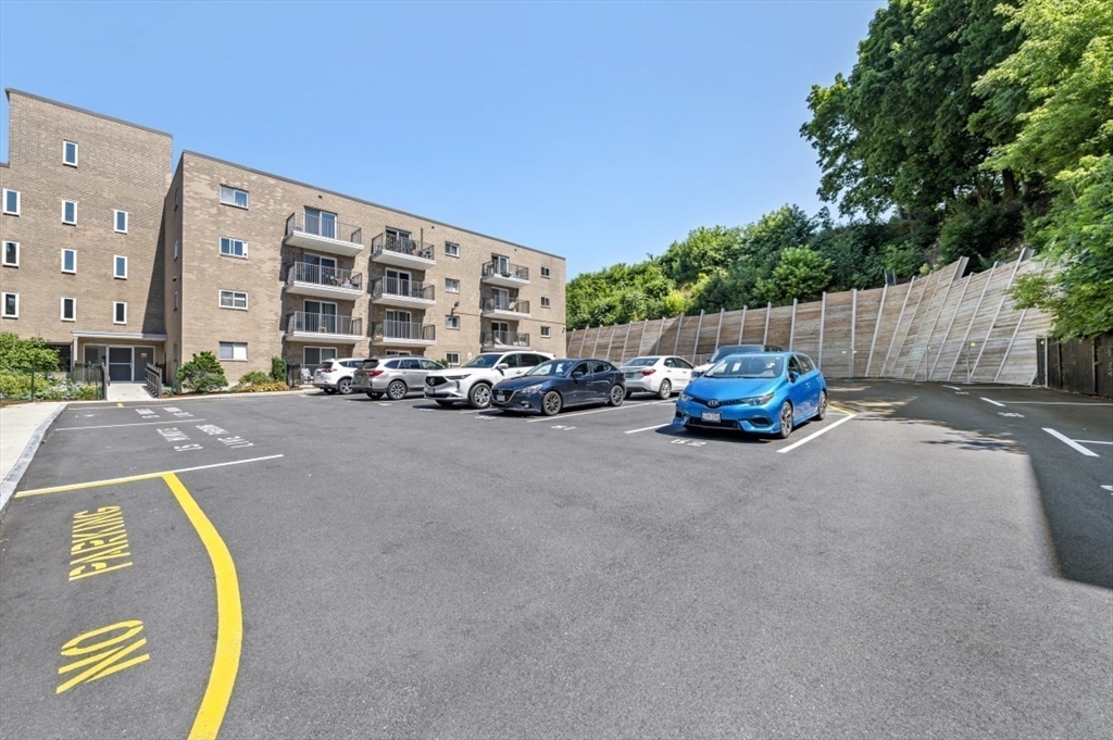 121 Tremont St. # 315