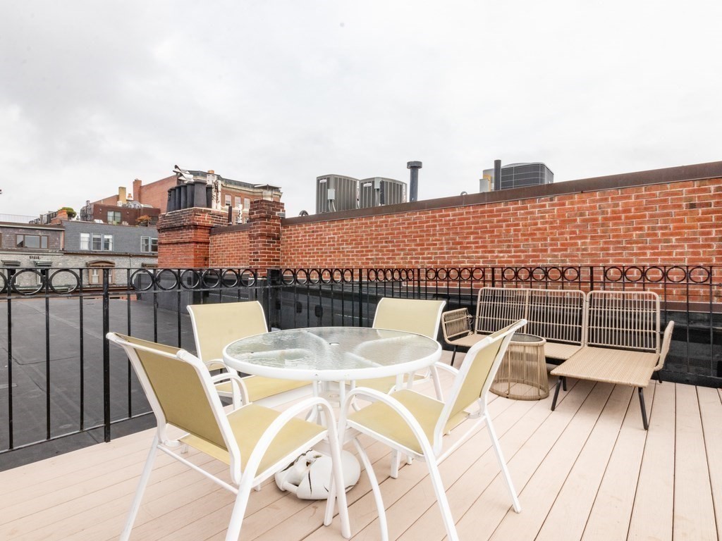 275 Beacon Street # 2B