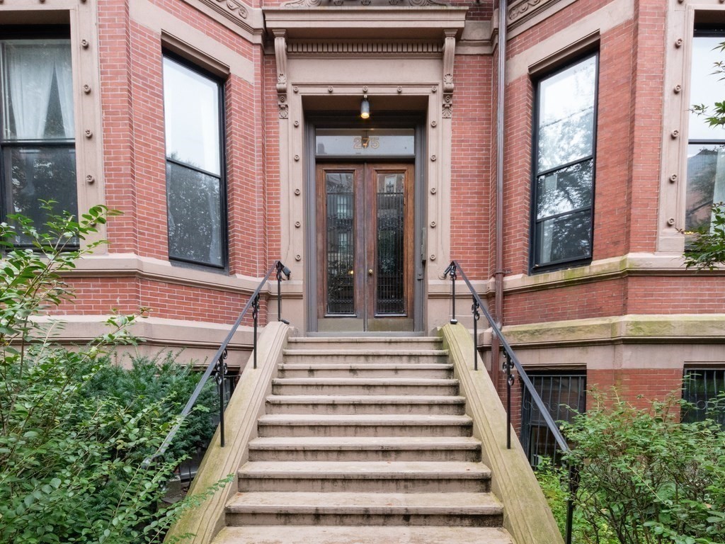 275 Beacon Street # 2B