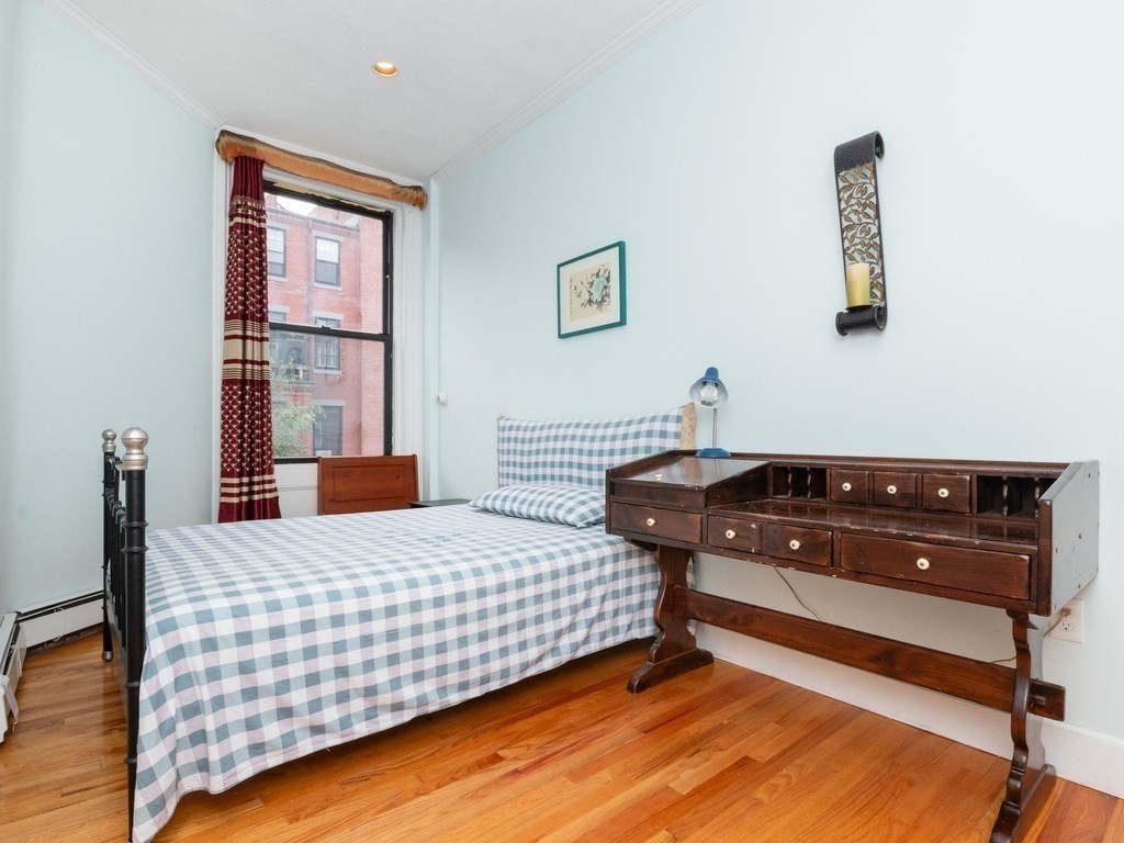 275 Beacon Street # 2B